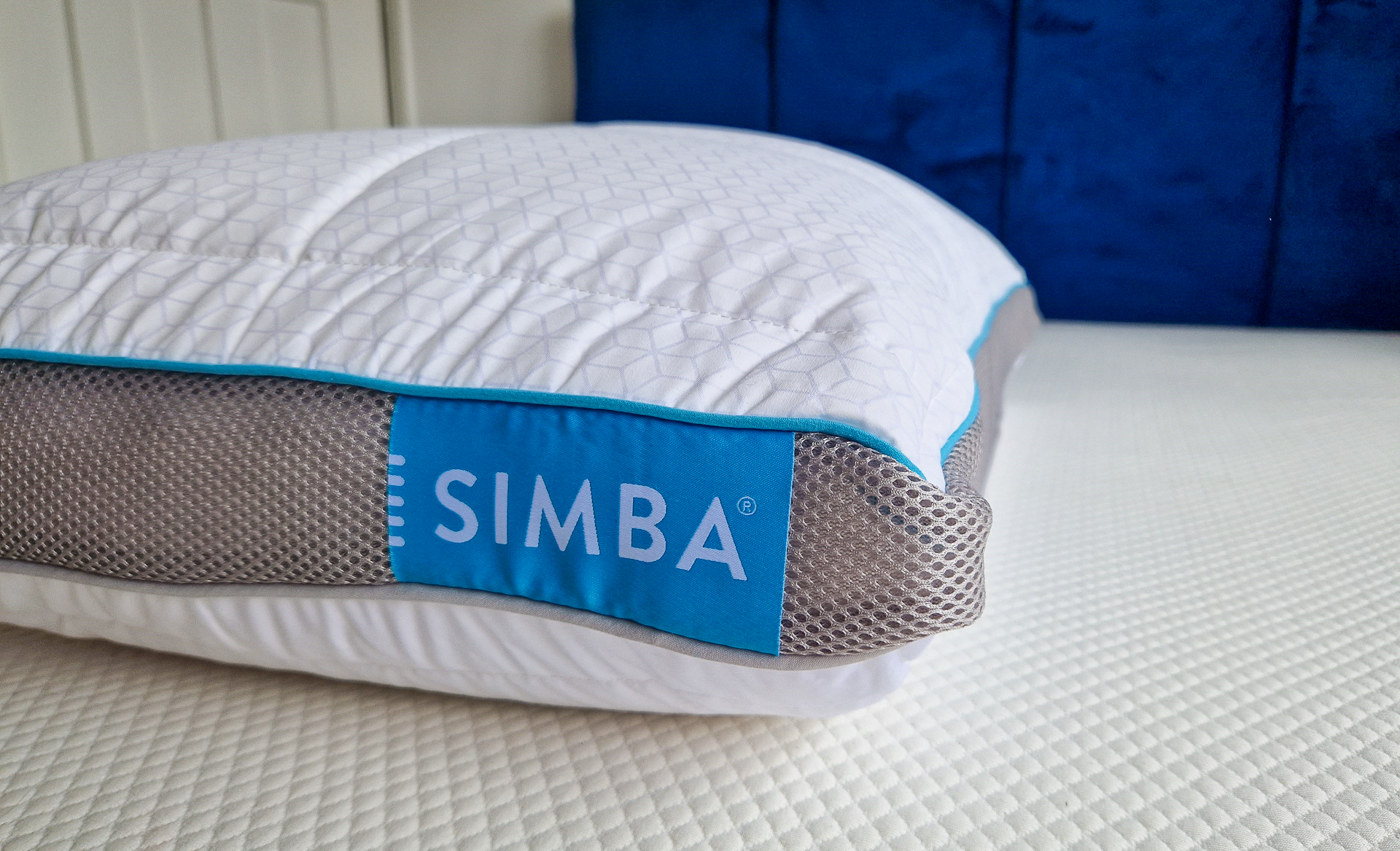 simba hybrid firm pillow
